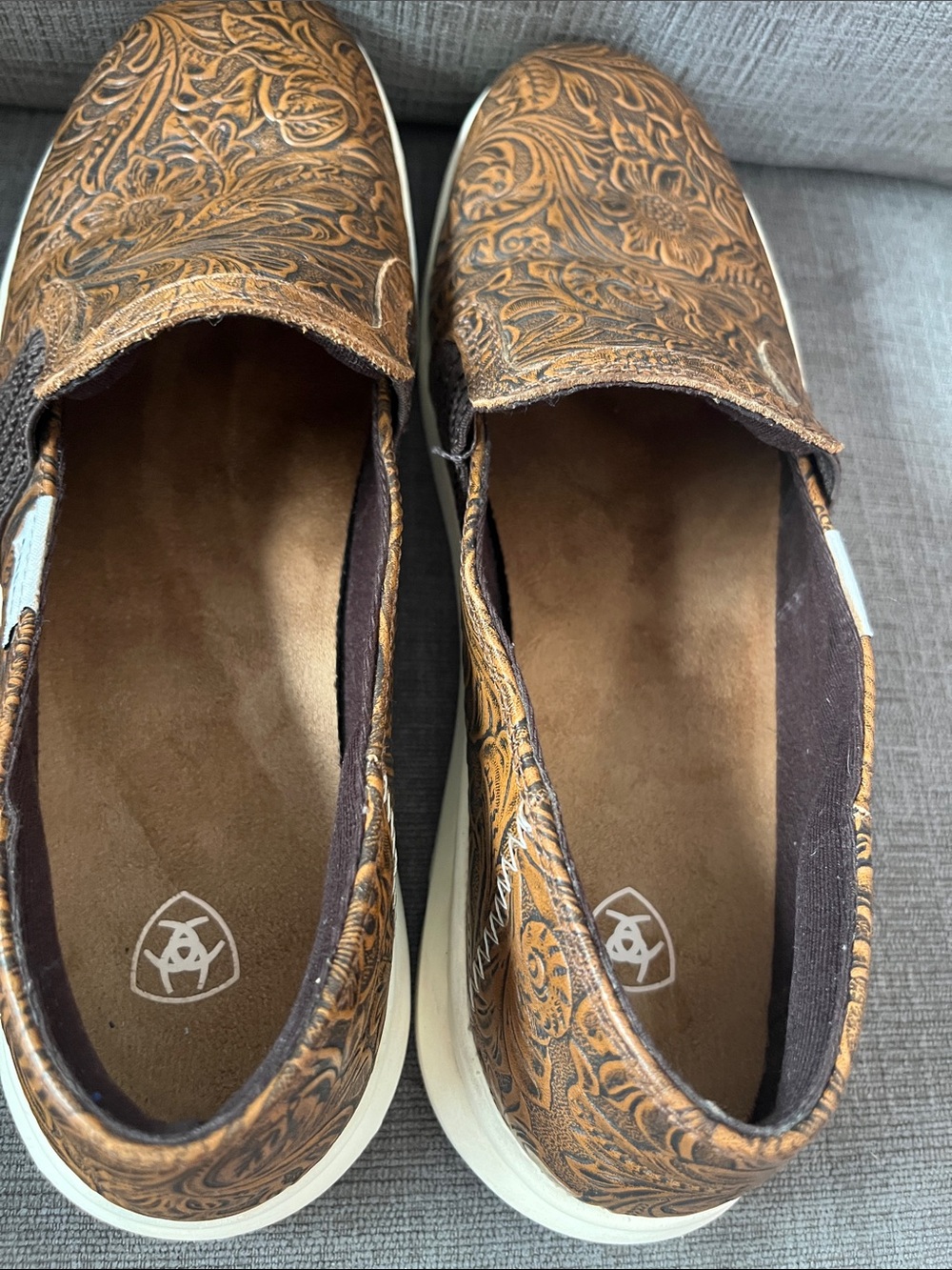 Ariat Brown Floral Slip-On Loafers Women’s 9.5B - Picture 10 of 11